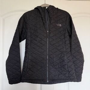 The North Face Black Thermoball Quilted Jacket Women’s